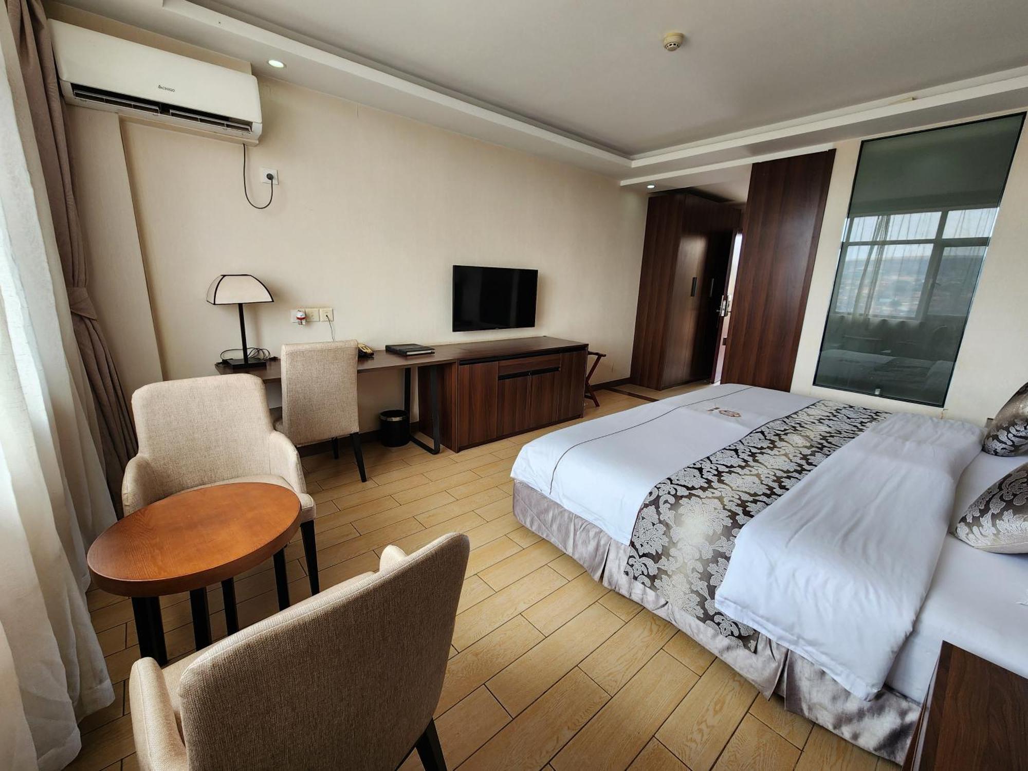 Dmall Hotel Kigali Exterior foto